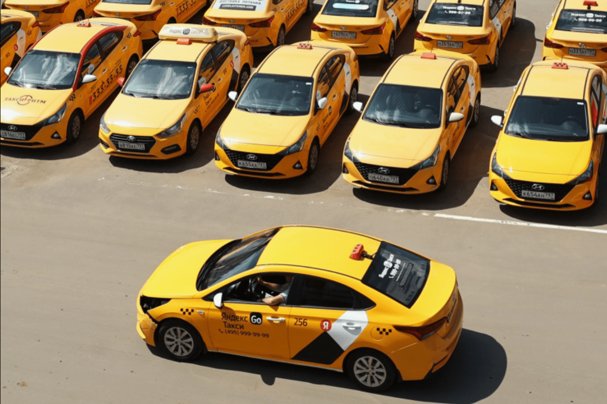 Автоаукционы демонстрируют значительный прирост предложений машин из такси.