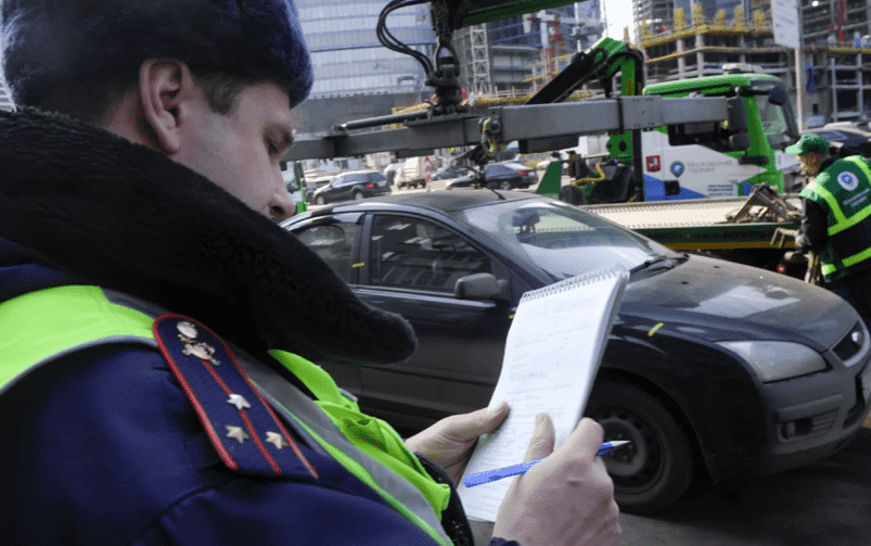 По оценкам экспертов к концу года следует ожидать роста цен на 10-20%. Подорожание затронет как российские, так и ввозимые в страну по официальным каналам иномарки.